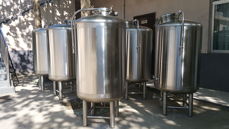 600L Single Wall Bright Beer Tank